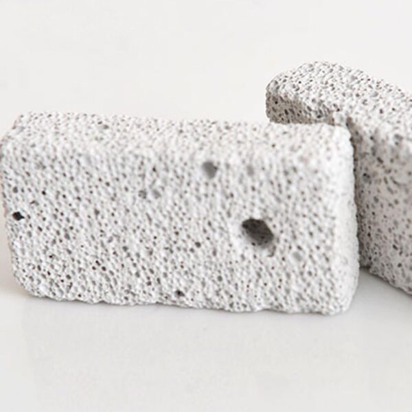 VILLCASE Hamster Teeth Grinding Stones, Natural Volcano Stones Rat Chew Toy, Small Animal Molar Stones Mineral Pumice Chewing Toys for Guinea Pig Rabbit Chinchilla Little Pet (Light Grey, 12 Pack) - Image 5