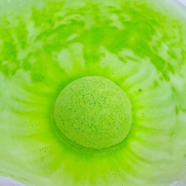 Zimpli Kids Large Dino Surprise Bath Bomb, 6 Surprise Dinosaur Toys to Collect in Total, One Per Bath Bomb, Children's Fizzing Toy, Birthday Gift for Boys & Girls, Stocking Filler Present - Image 4