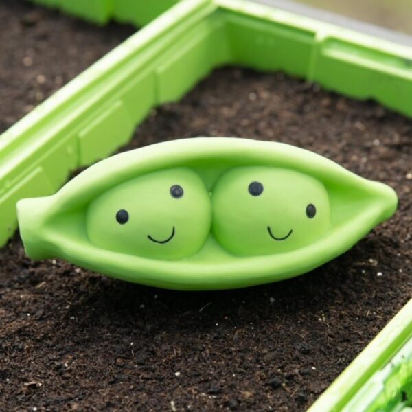 Petface Latex Pea Pod Soft Chew Dog Toy, Small - Image 2