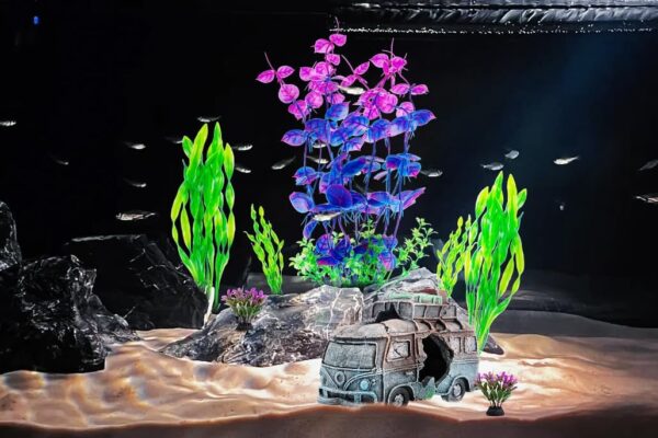 BEGONDIS Camper Van Tourer with 8 Pcs Plastic Plant Set Artificial Polyresin Aquarium Ornament Aquatic Model Decoration Fish Tank Marine Decor Ornaments (Car) - Image 3