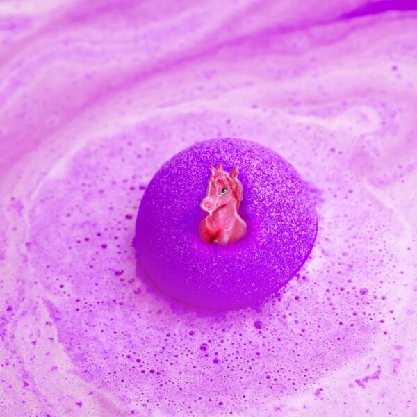 Zimpli Kids 3 x Large Unicorn Surprise Bath Bombs, 6 Surprise Unicorn Toys to Collect in Total, One Per Bath Bomb, Mystery Gift for Children, Xmas Stocking Fillers, Fizzing Bath Bomb Gift Set - Image 5