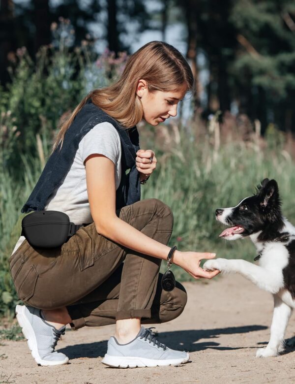 heouvo Dog Treat Pouch with Training Clicker, Upgrade Stronger Magnetic Closure to Avoid Spilling, 1.67 Cup Silicone Treat Bag Fanny Pack with Waist Belt for Pet Training Walking (Black) - Image 3