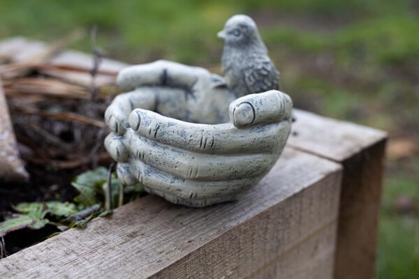 garden mile® Stone Effect Open Hands Garden Ornaments Bird Feeder Station Ornamental Bird Bath Stone Ornaments For Garden Freestanding Bird Bath or Feeding Station Suitable for Seed Peanuts - Image 3