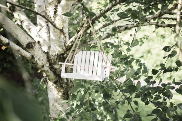 Garden mile® White Shabby Chic Garden Bench Swing Seat Bird Feeder Garden Decoration Bird Table Seed Nut Suet Garden Station Wooden Garden Ornaments Rustic Hanging - Image 3